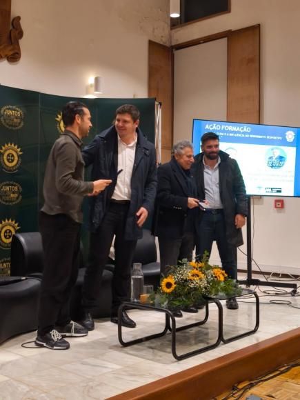 A M&atilde;e, o Pai e a Influ&ecirc;ncia no Rendimento Desportivo do Atleta